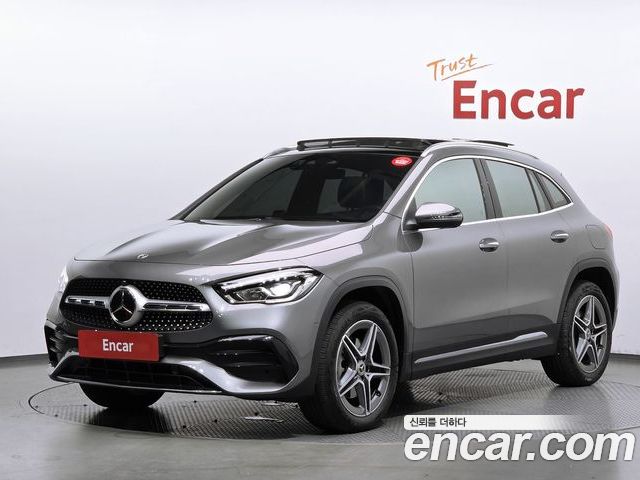 Mercedes-Benz GLA 2023
