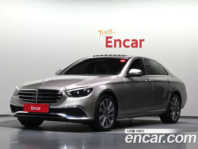 Mercedes-Benz E-Class 2023