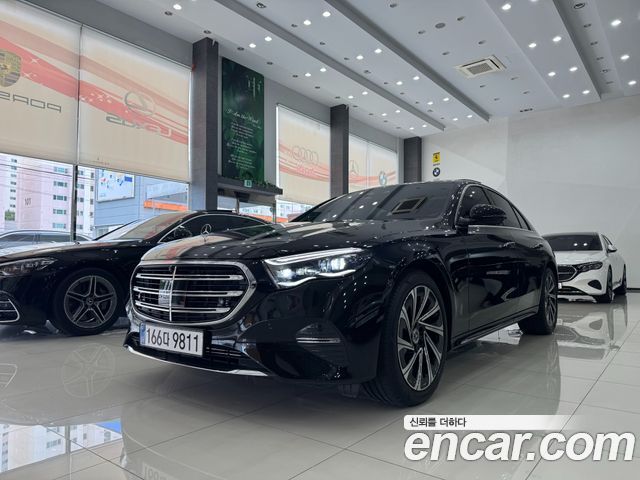 Mercedes-Benz E-Class 2025