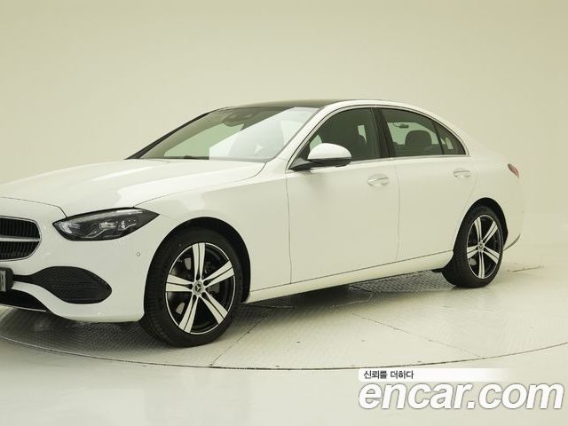 Mercedes-Benz C-Class 2026