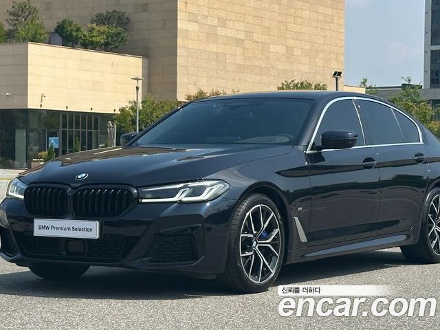 BMW 5 Series 2022