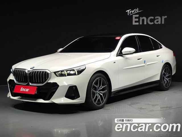 BMW 5 Series 2025