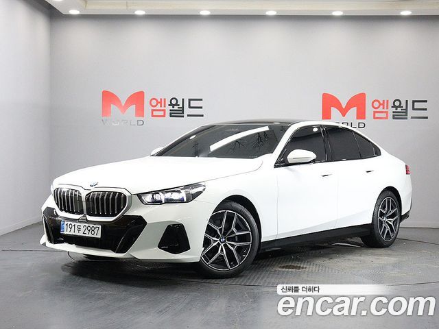 BMW 5 Series 2026