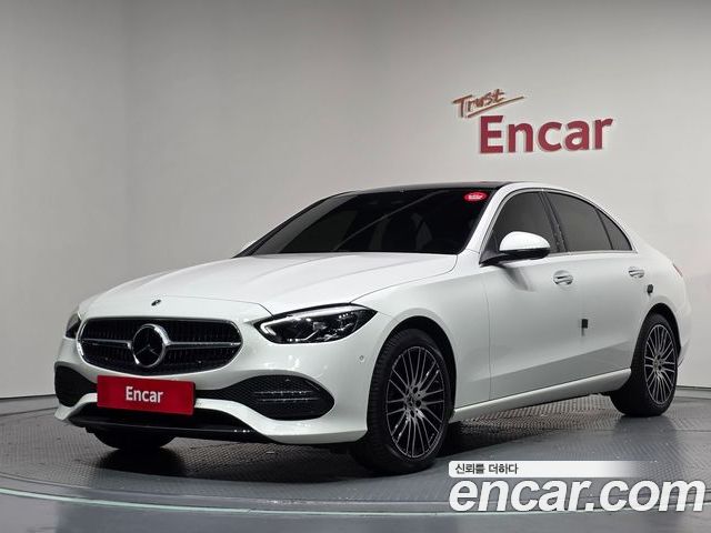 Mercedes-Benz C-Class 2025