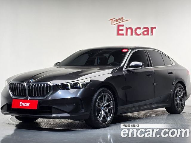 BMW 5 Series 2024