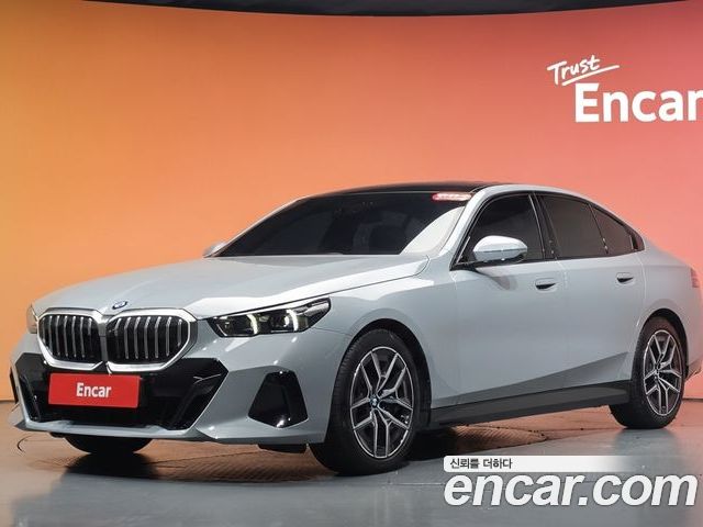 BMW 5 Series 2024