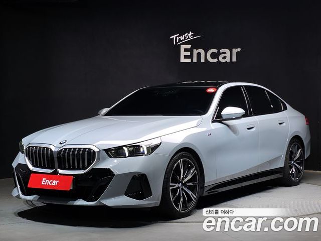 BMW 5 Series 2024