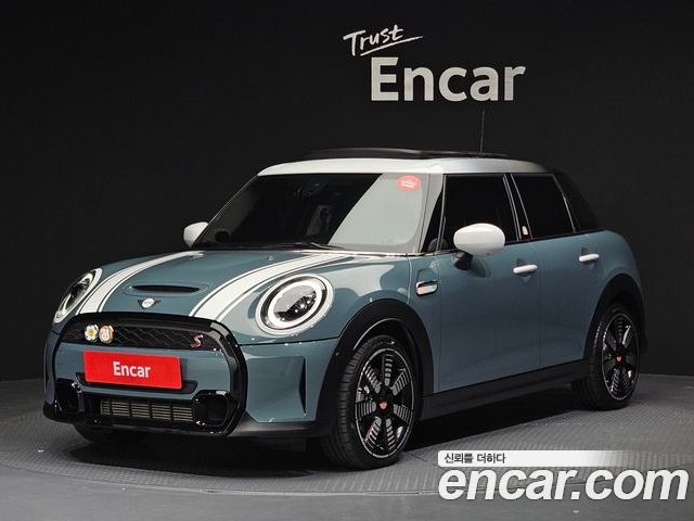MINI Cooper 2023