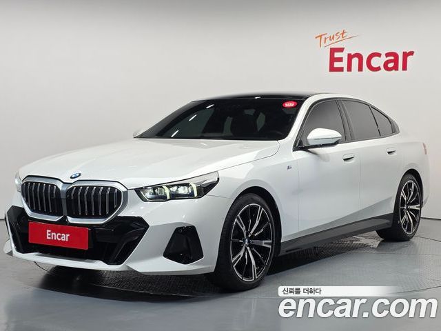 BMW 5 Series 2024
