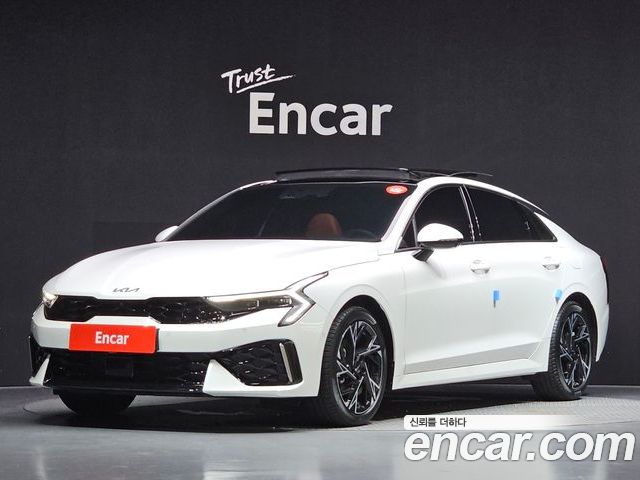 Kia K5 2025