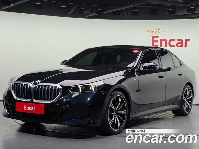 BMW 5 Series 2024