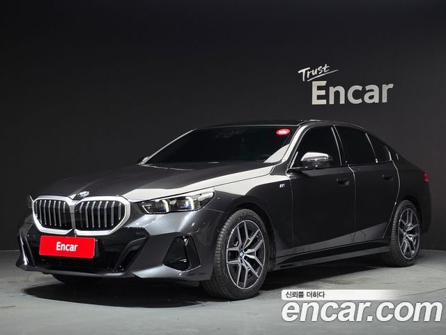 BMW 5 Series 2025