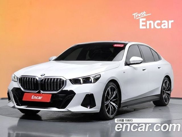 BMW 5 Series 2024
