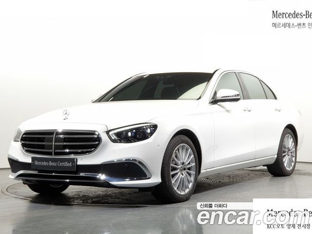 Mercedes-Benz E-Class 2022