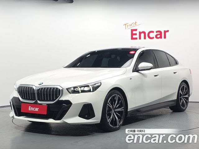 BMW 5 Series 2024