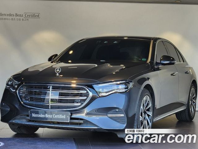 Mercedes-Benz E-Class 2025