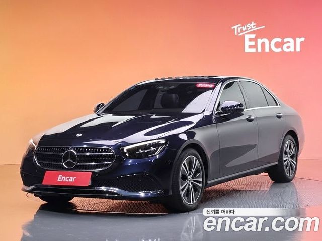 Mercedes-Benz E-Class 2022