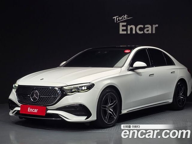 Mercedes-Benz E-Class 2024