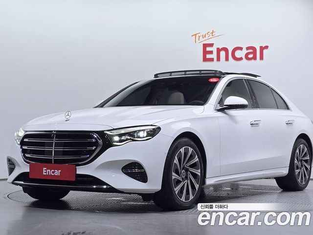 Mercedes-Benz E-Class 2024