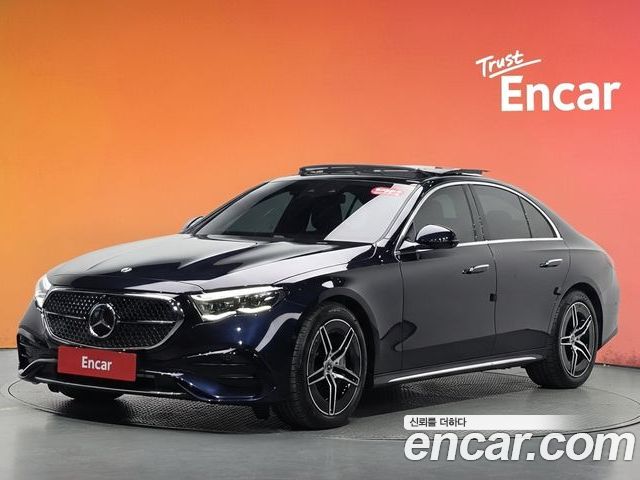 Mercedes-Benz E-Class 2024