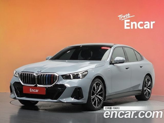 BMW 5 Series 2025