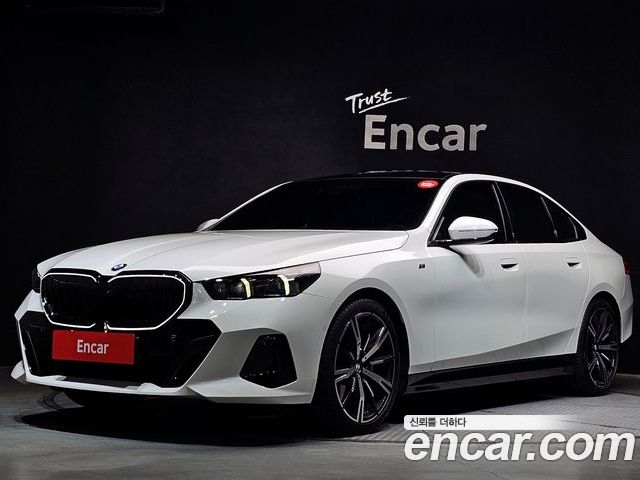 BMW 5 Series 2025