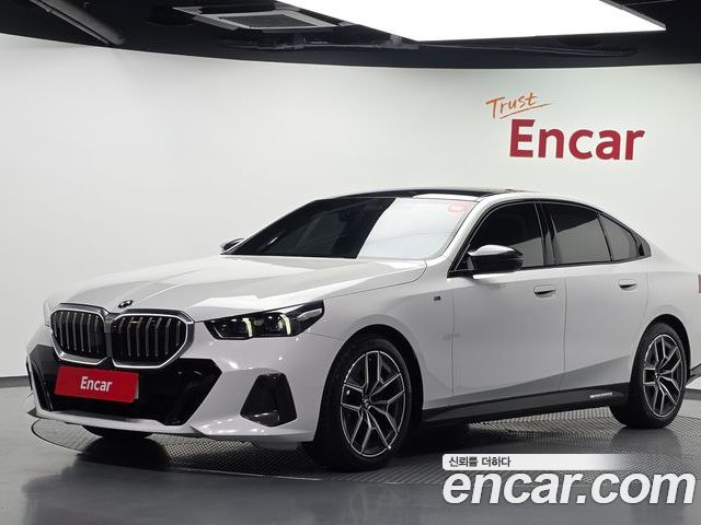 BMW 5 Series 2024