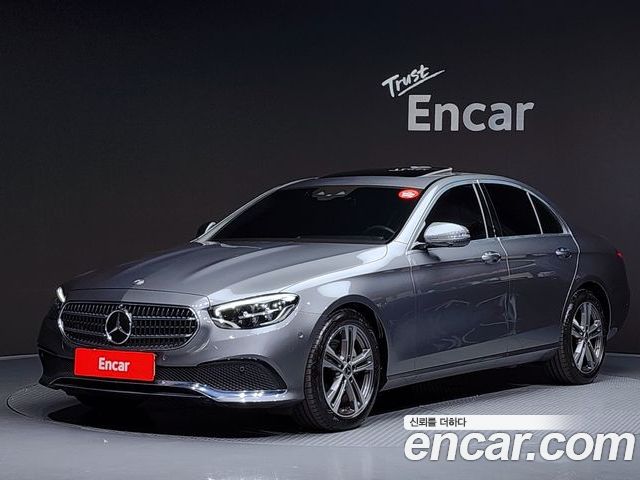 Mercedes-Benz E-Class 2023