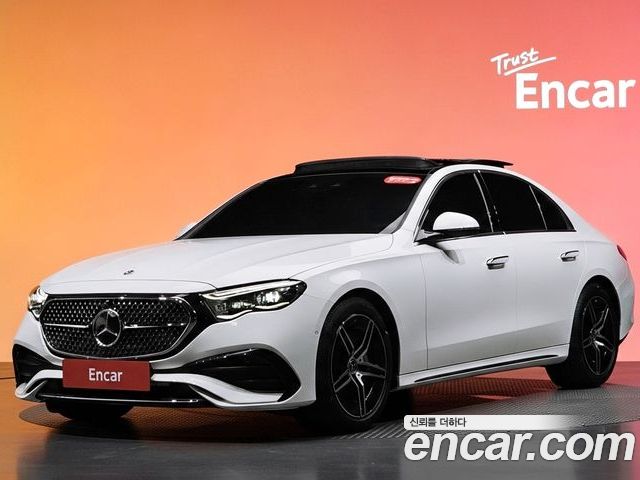 Mercedes-Benz E-Class 2024