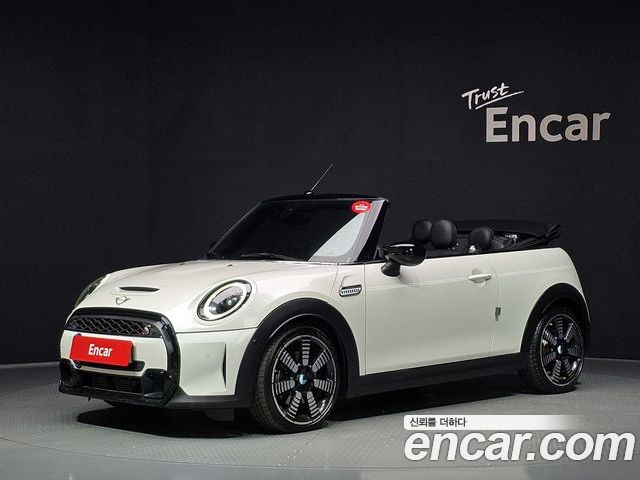 MINI Cooper Convertible 2023