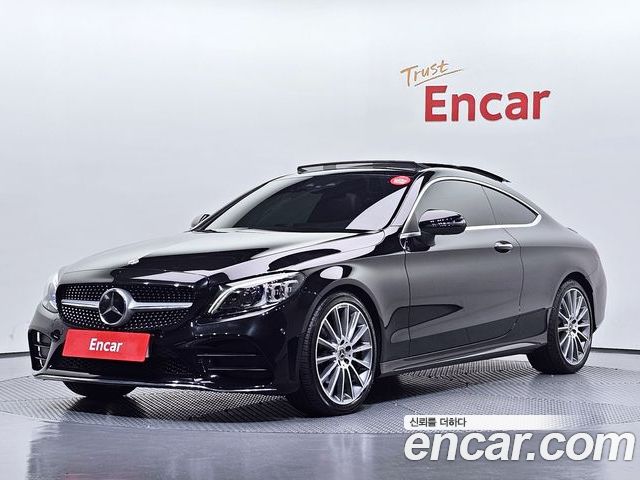 Mercedes-Benz C-Class 2023