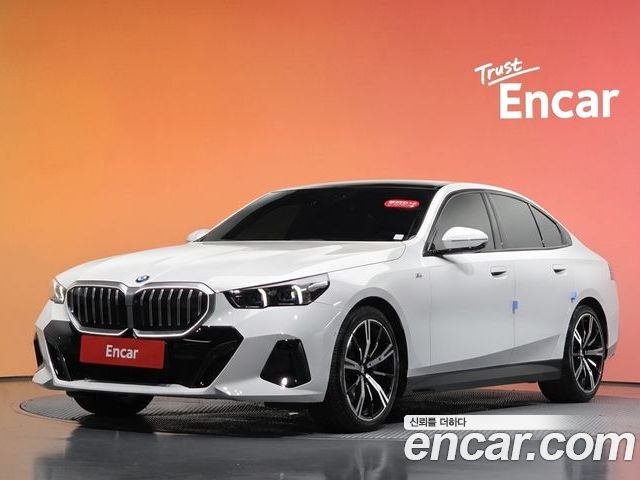 BMW 5 Series 2024