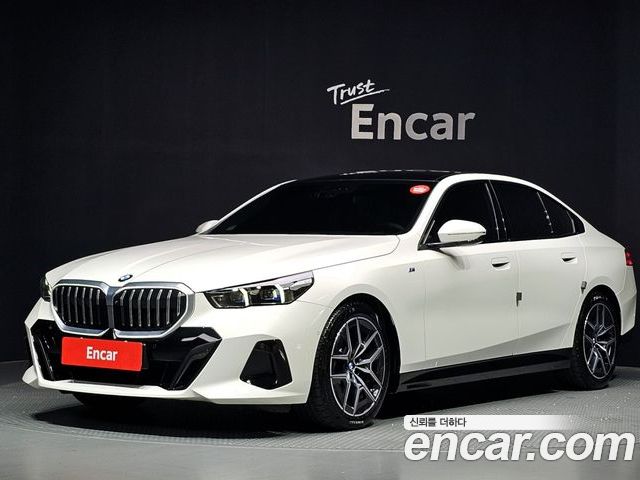 BMW 5 Series 2024