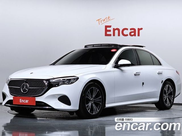 Mercedes-Benz E-Class 2024