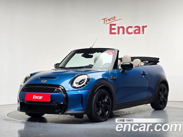 MINI Cooper Convertible 2023