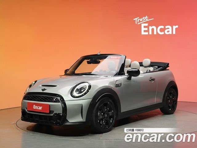 MINI Cooper Convertible 2023