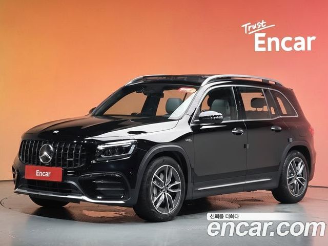 Mercedes-Benz GLB 2025