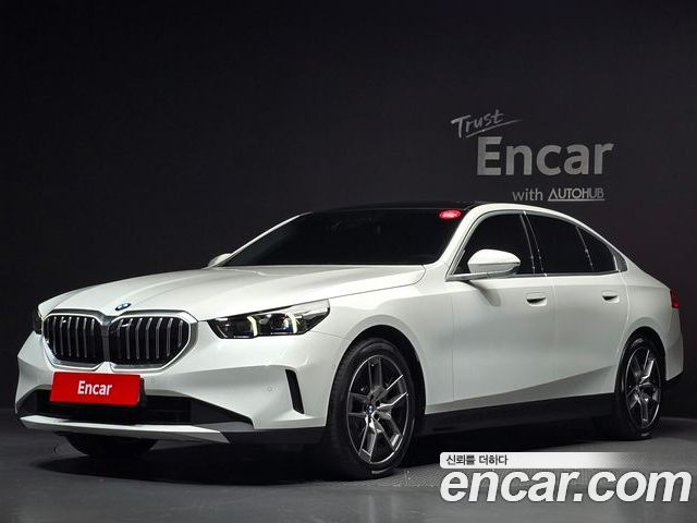 BMW 5 Series 2024