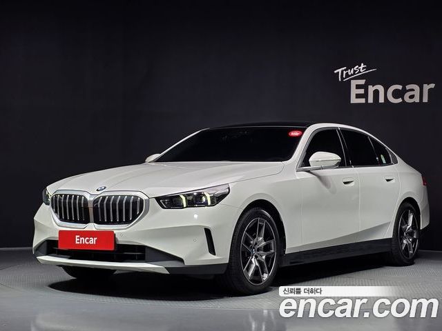 BMW 5 Series 2024