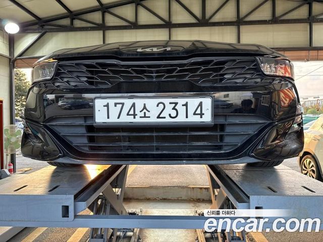 Kia K5 2023