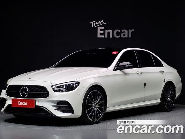 Mercedes-Benz E-Class 2023