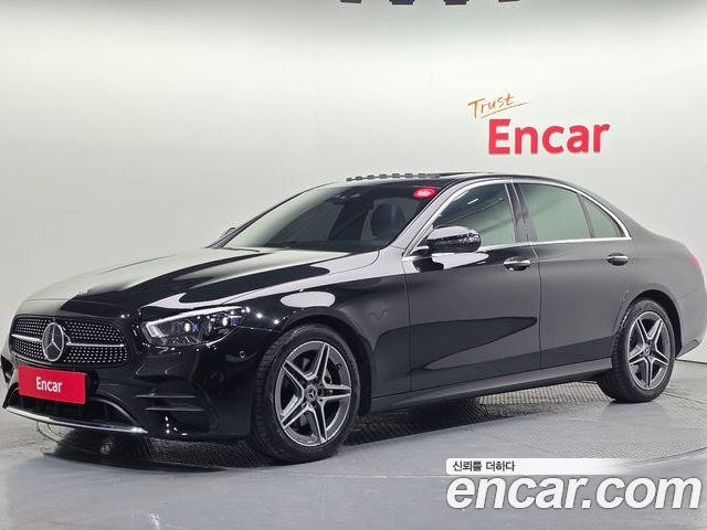Mercedes-Benz E-Class 2023