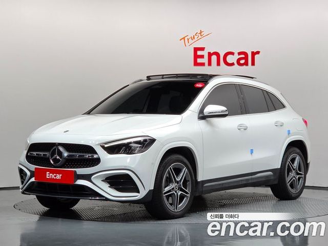Mercedes-Benz GLA 2025