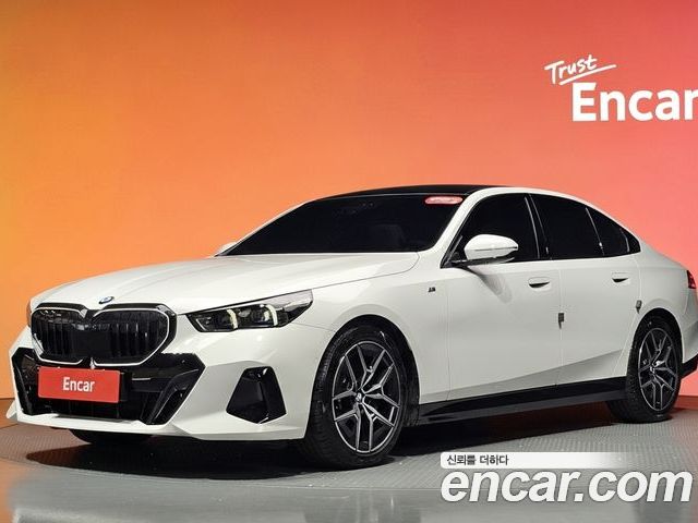 BMW 5 Series 2025