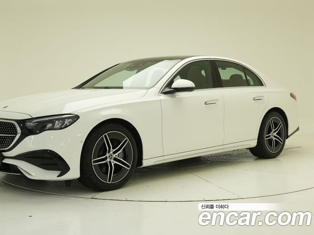 Mercedes-Benz E-Class 2026