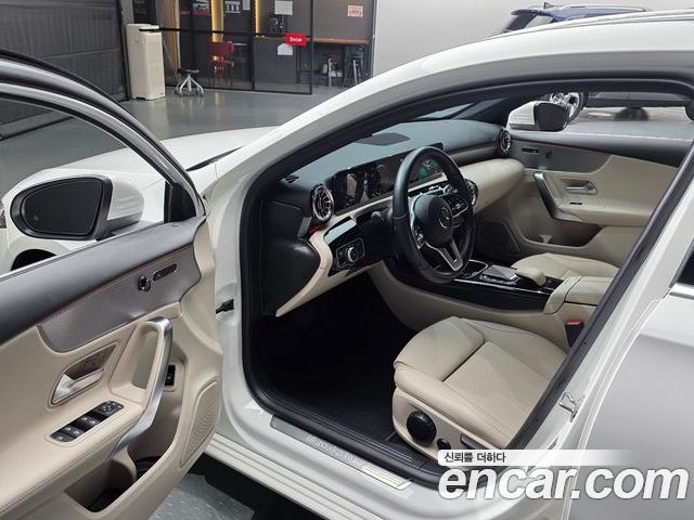 Mercedes-Benz A-Class 2022