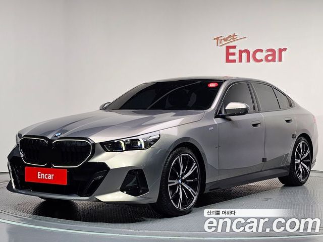 BMW 5 Series 2025