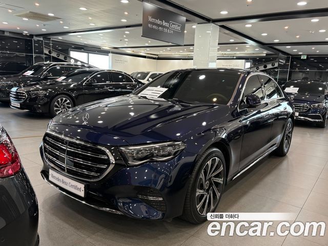 Mercedes-Benz E-Class 2025