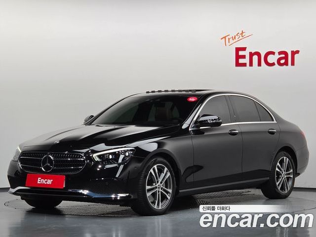 Mercedes-Benz E-Class 2022