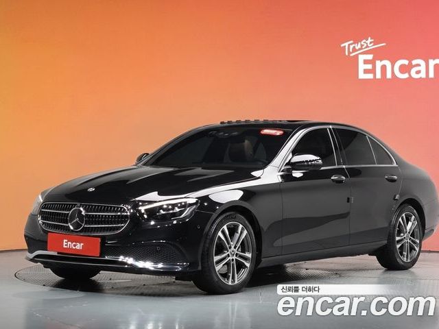 Mercedes-Benz E-Class 2023